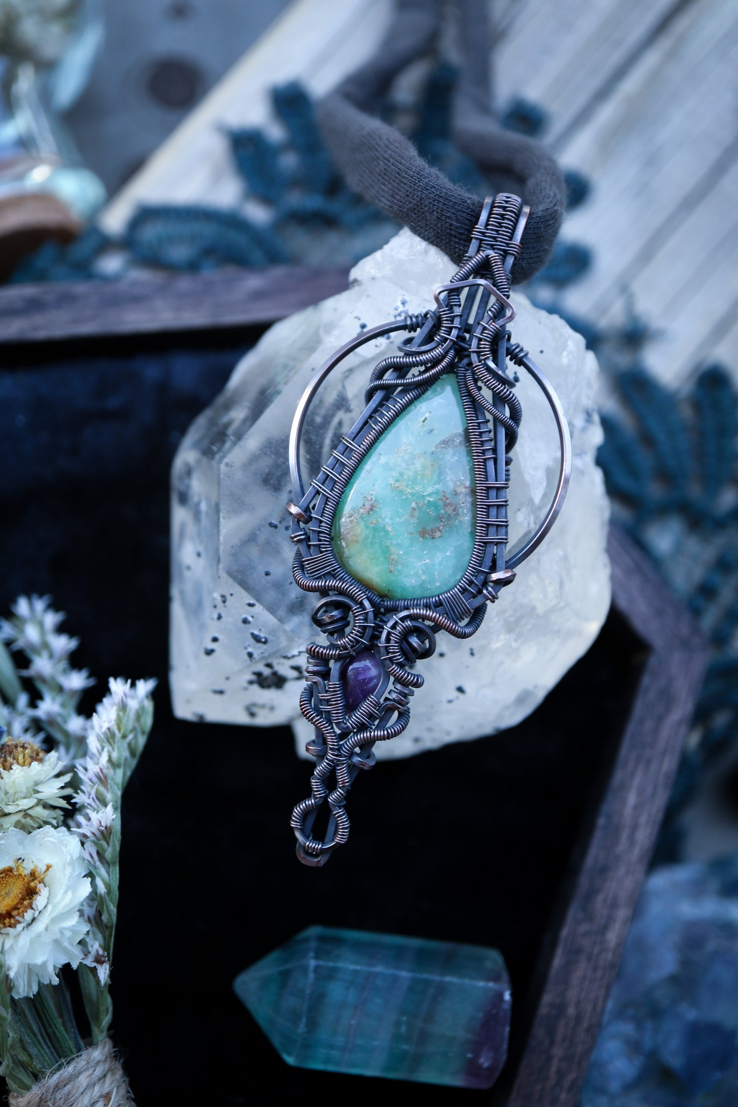 Chrysoprase and Amethyst in Copper